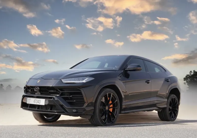 لامبورغيني Urus 2025